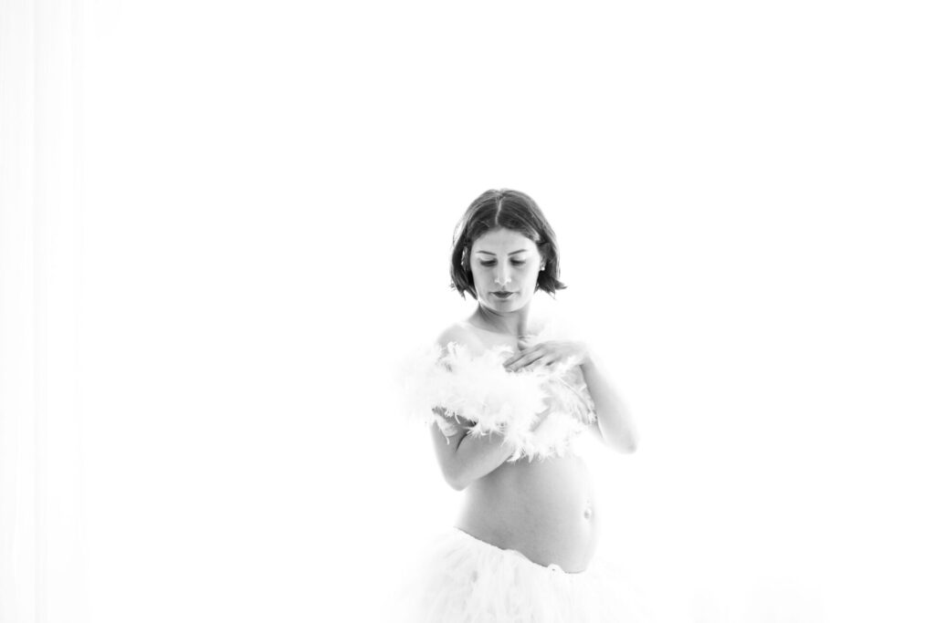 Foto gravidanza in bianco e nero Civitanova Marche Monica Palloni Fotografa